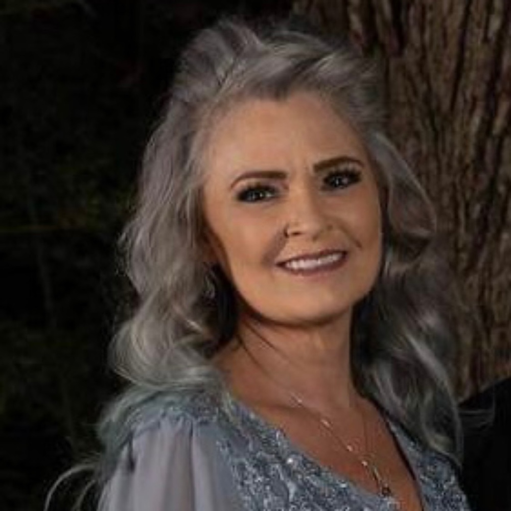 Meet your Posher, Karen